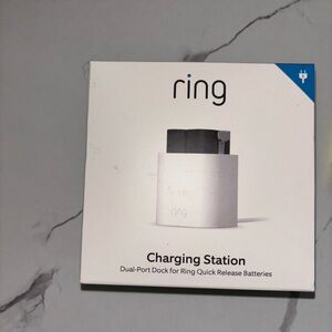 Ring camera -batteries and charging station